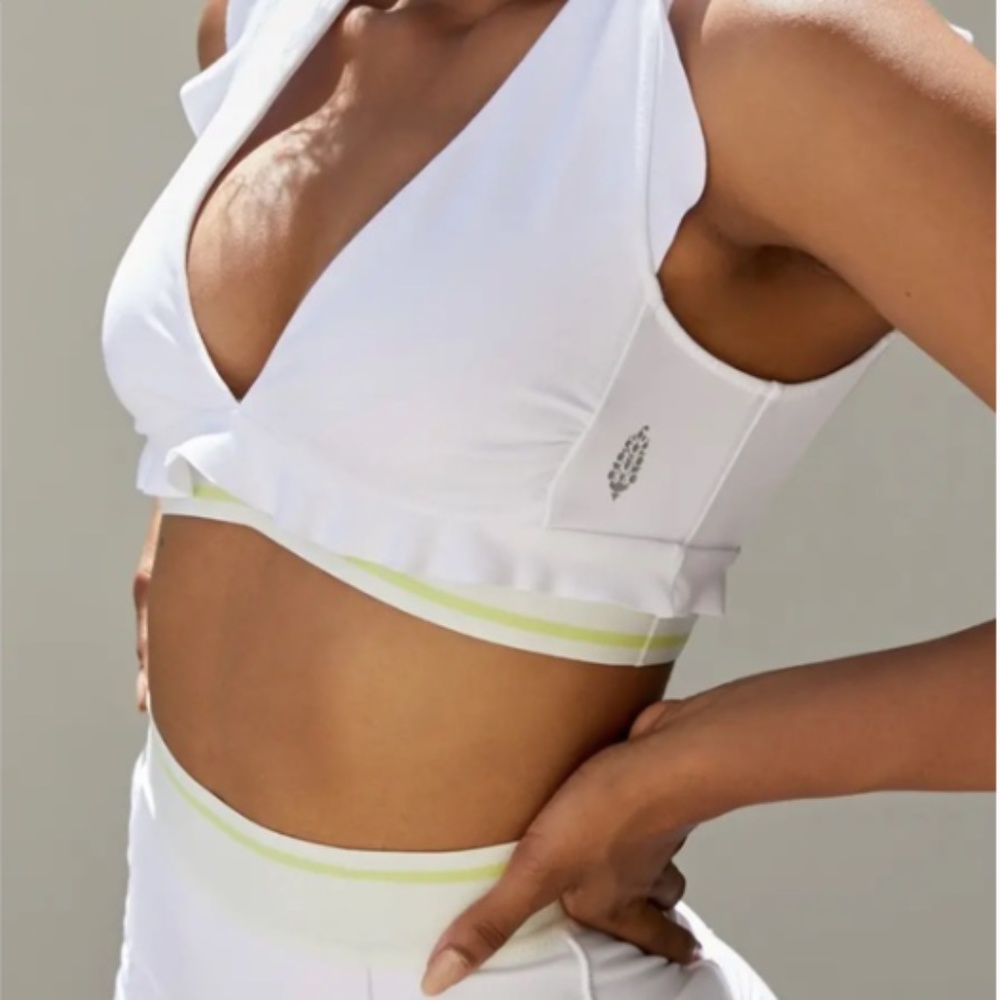 NEW Free People Sanctuary Bra white, size Medium